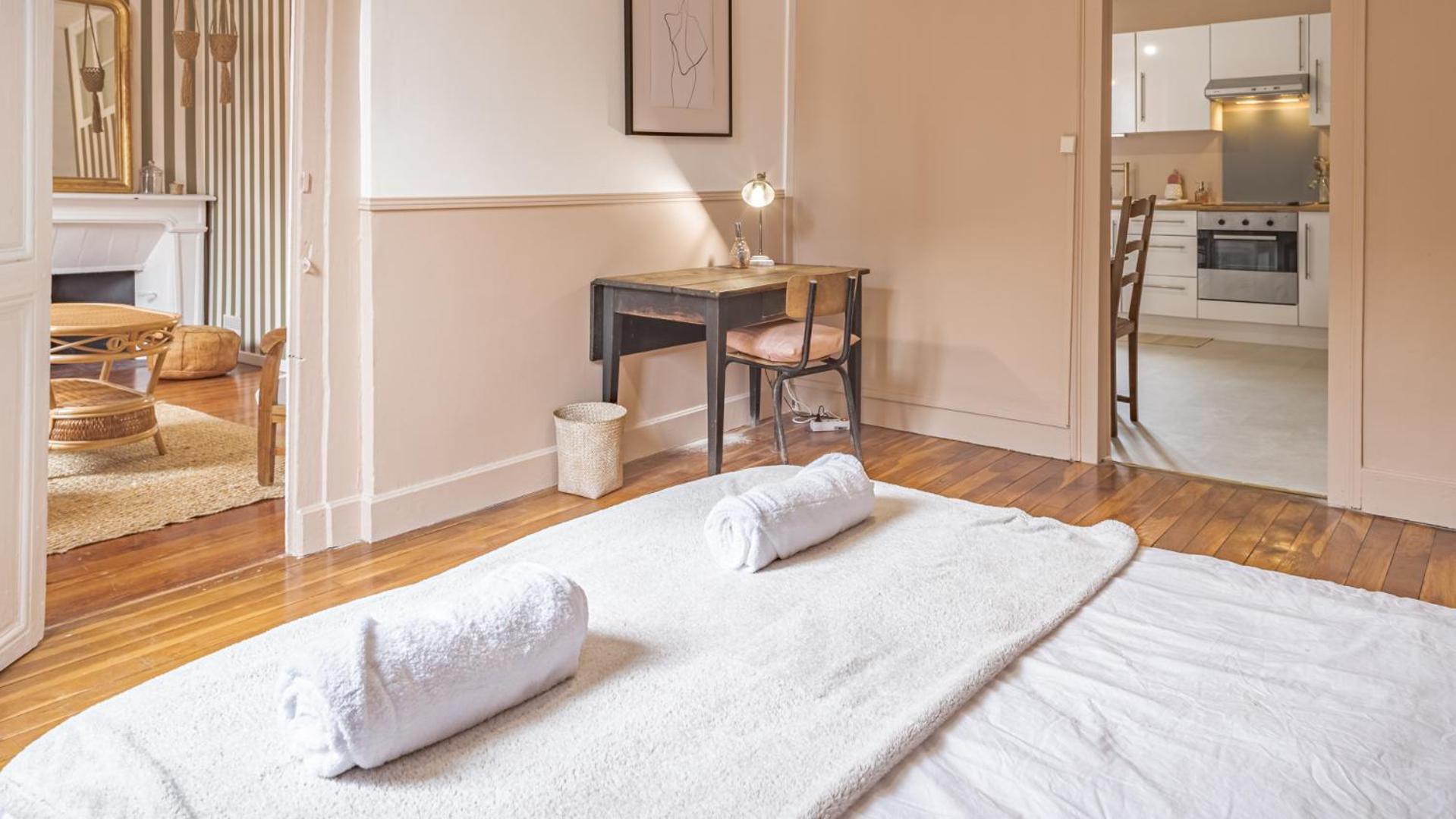 L'Ecrin De Charme Apartment Troyes Bagian luar foto